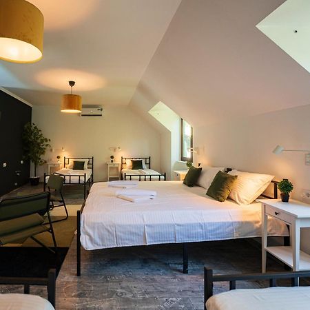 Cozy Nook B&B - Free Private Parking Novi Sad Ngoại thất bức ảnh