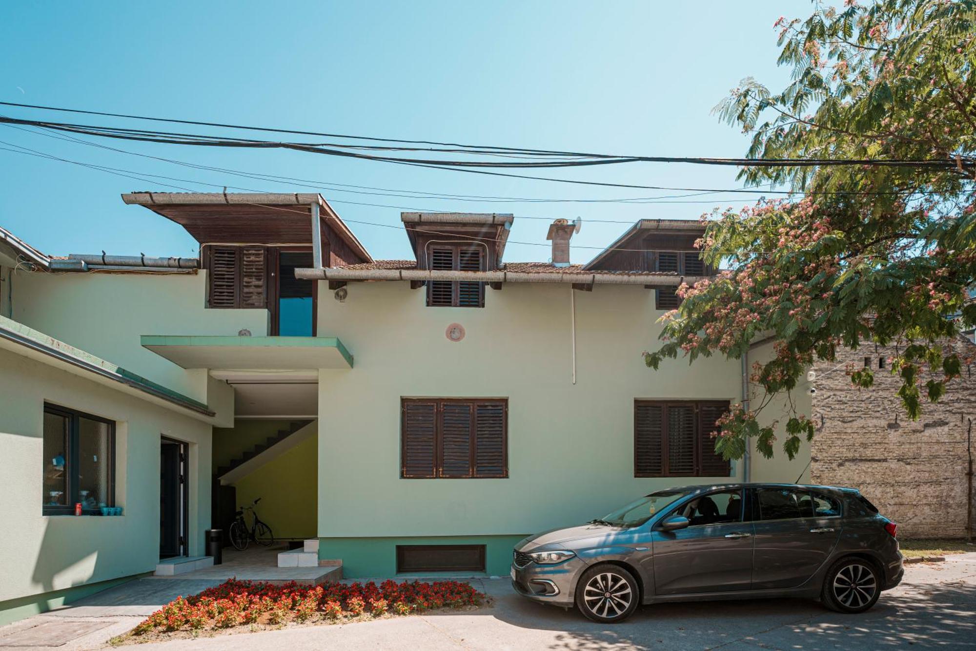 Cozy Nook B&B - Free Private Parking Novi Sad Ngoại thất bức ảnh
